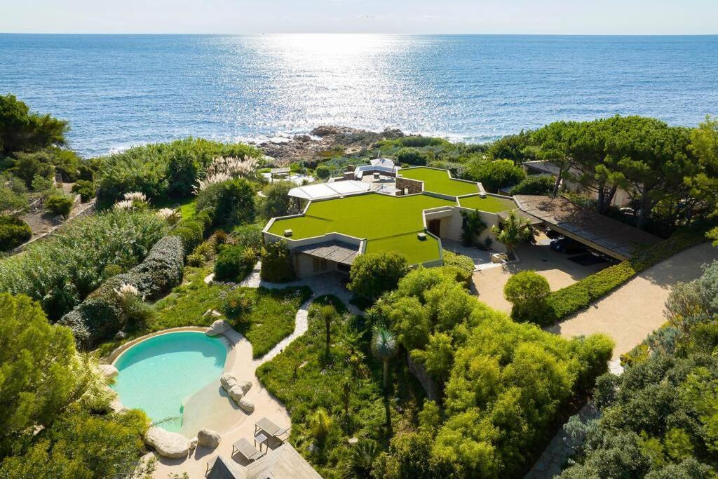 Villa In Gated Community Of Hotel La Reserve Ramatuelle Luaran gambar